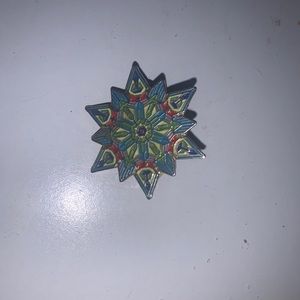 CUTE MULTICOLORED PIN